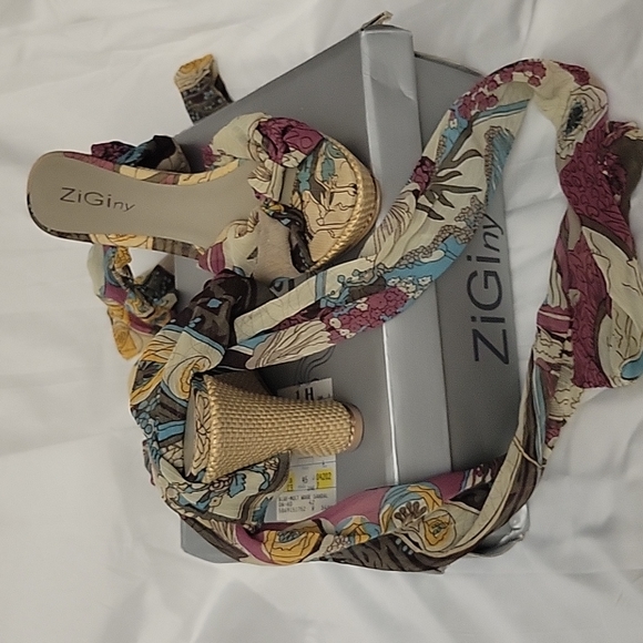 Shoes , blue multi wedge sandal , silky ankle wrap... - Picture 2 of 4